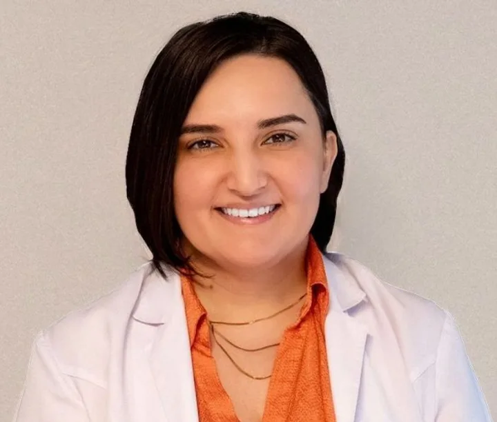Surgeon, MD Ayşe Öznur Akidil